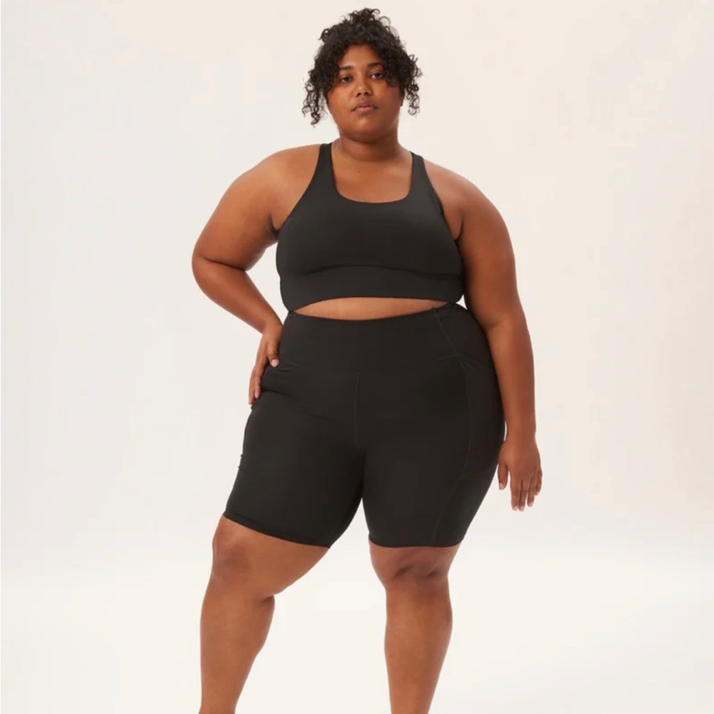 Girlfriend Collective Bike Shorts w/Pockets